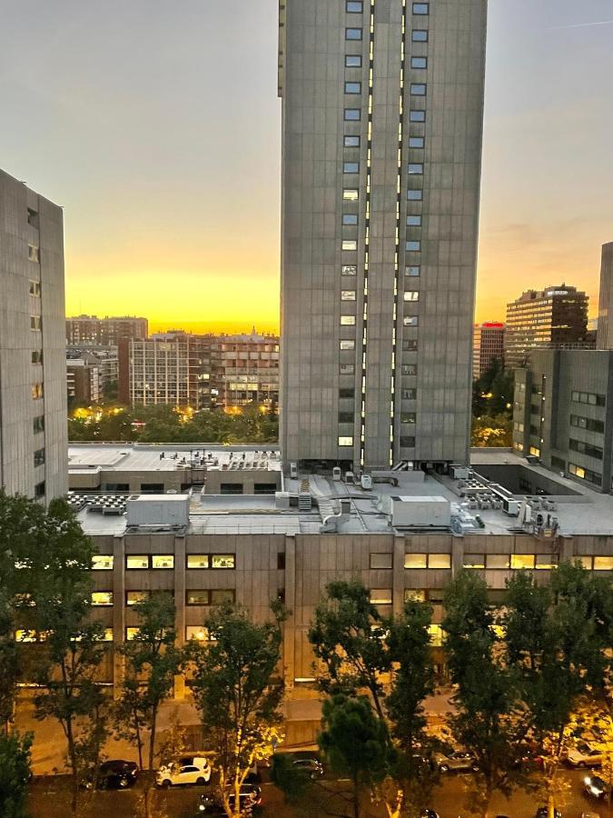 Bernabeu, Luxury Y Luminoso Apartamento Entero 马德里 外观 照片